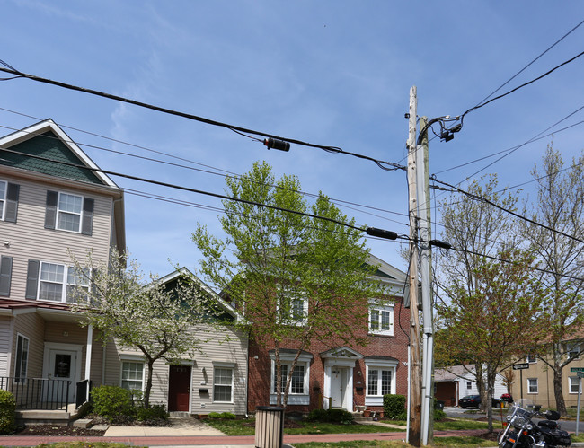 708 Burlington Ave in Delanco, NJ - Building Photo - Building Photo