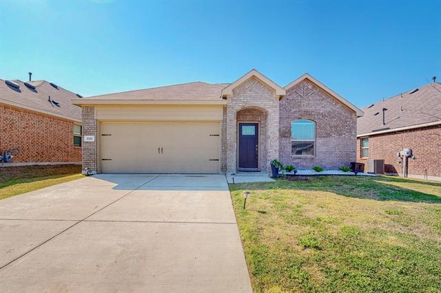 2132 Palestine Oak Dr in Royse City, TX - Building Photo