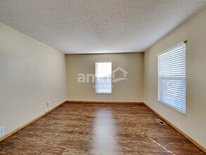 8865 Kingsley Dr in Reynoldsburg, OH - Building Photo - Building Photo