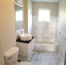 25 Fainwood Cir, Unit 3 in Cambridge, MA - Building Photo - Building Photo