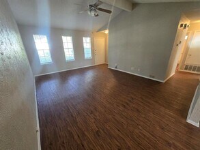 702 Live Oak Dr in Cedar Park, TX - Building Photo - Building Photo