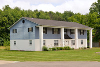 Colonial Terrace Apartments in Amelia, OH - Foto de edificio - Building Photo