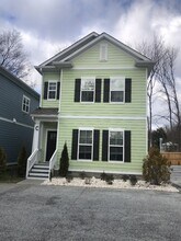 3108 Elm Hill Pike in Nashville, TN - Building Photo - Building Photo