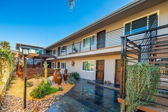 Gorgeous property! Cute Units! in San Diego, CA - Building Photo - Building Photo