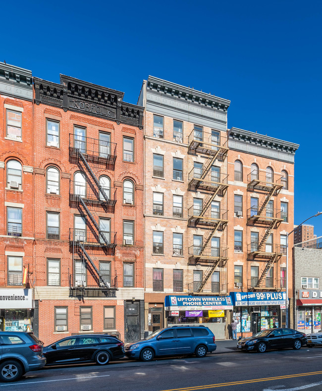 2917 Frederick Douglass Blvd in New York, NY - Foto de edificio - Building Photo