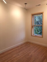 24 Winthrop St, Unit #2 in Boston, MA - Building Photo - Building Photo