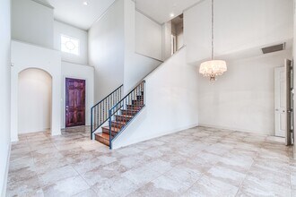 403 Harborside Way in Kemah, TX - Building Photo - Building Photo