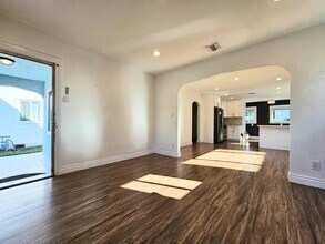 6500 Arlington Ave in Los Angeles, CA - Building Photo - Building Photo