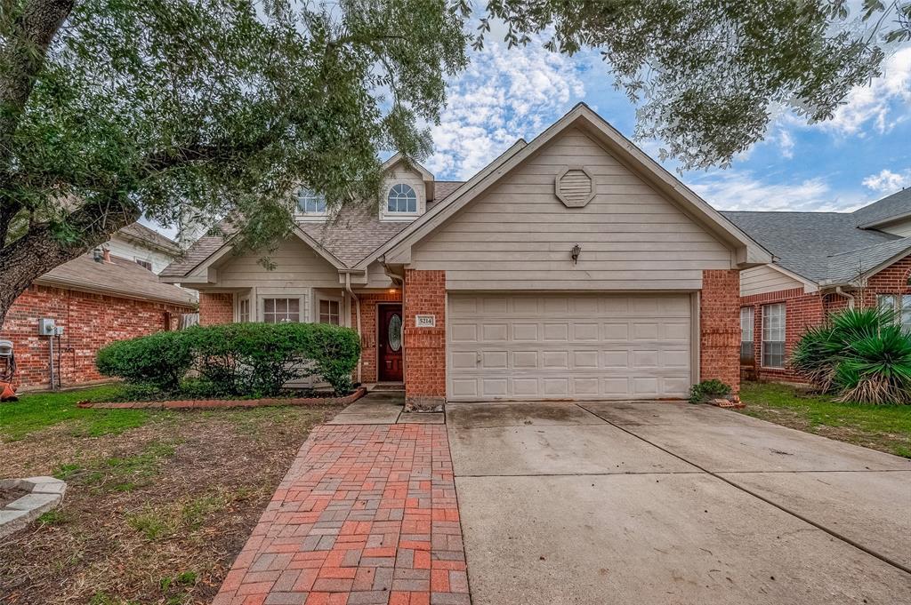 5214 Rustling Trails Dr in Katy, TX - Building Photo