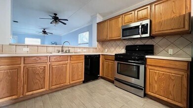 2210 Drue Ln in Cedar Park, TX - Building Photo - Building Photo