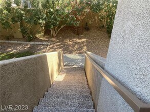 3145 E Flamingo Rd in Las Vegas, NV - Building Photo - Building Photo