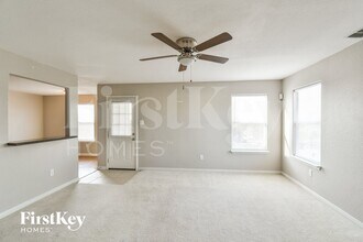 5722 Wildcat Canyon in San Antonio, TX - Building Photo - Building Photo