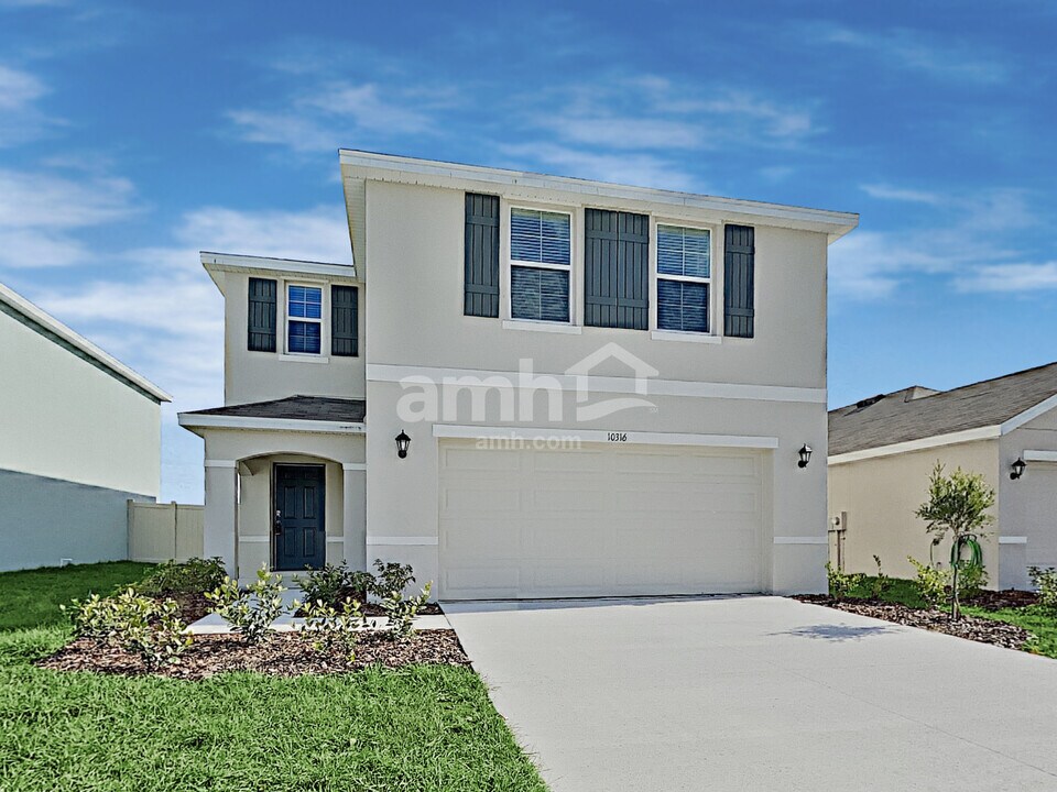 10316 Flathead Dr in Parrish, FL - Building Photo