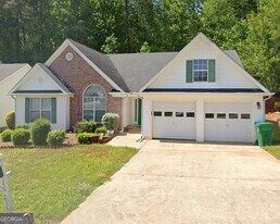 2361 Cove Lake Way in Lithonia, GA - Building Photo