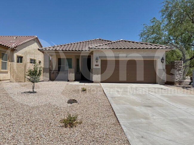 property at 38032 W Vera Cruz Dr