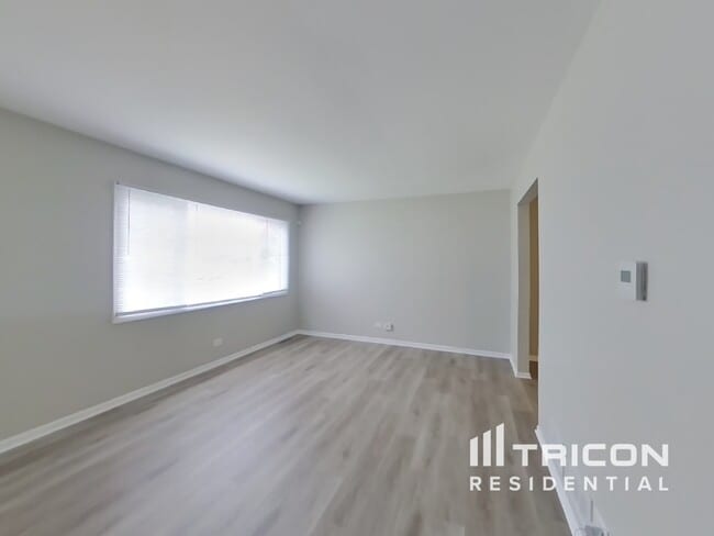 614 Allanson Rd in Mundelein, IL - Building Photo - Building Photo