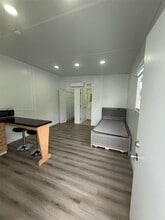 2921 NW 70th Terrace in Miami, FL - Building Photo - Building Photo