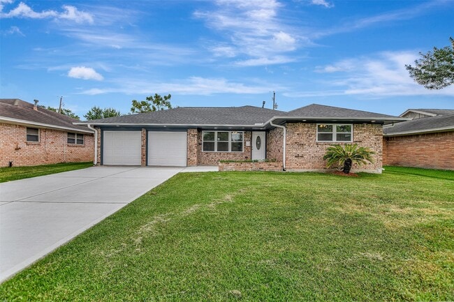 property at 2505 Dewberry Ln