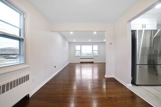 1078 Burnet Ave in Union Township, NJ - Building Photo - Building Photo