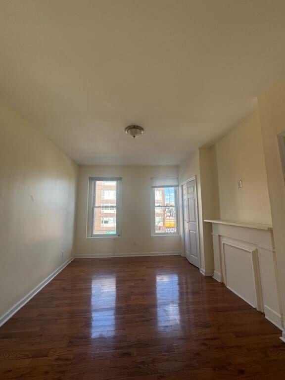 169 Christopher Columbus Dr, Unit 3f in Jersey City, NJ - Building Photo - Building Photo
