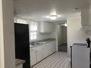 324 Hale St in Oxford, AL - Building Photo - Building Photo