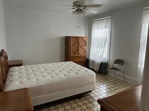 16 Edward St, Unit 1 in West Harrison, NY - Foto de edificio - Building Photo