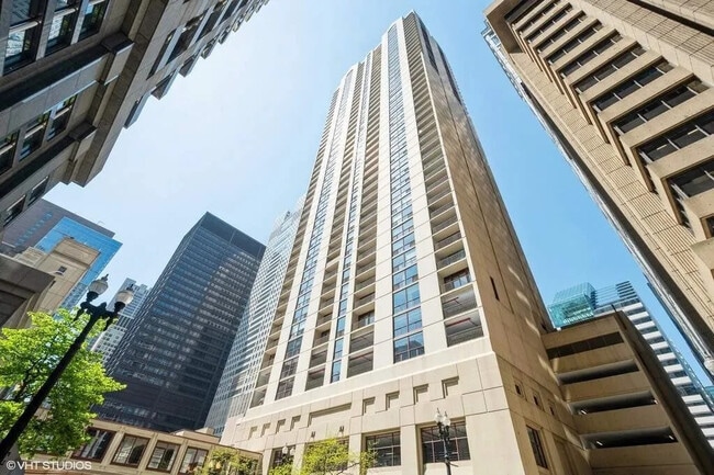 property at 200 N Dearborn St