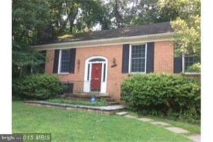 7510 Cayuga Ave in Bethesda, MD - Building Photo