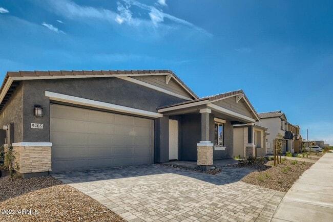 9405 E Saturn Ave in Mesa, AZ - Building Photo - Building Photo