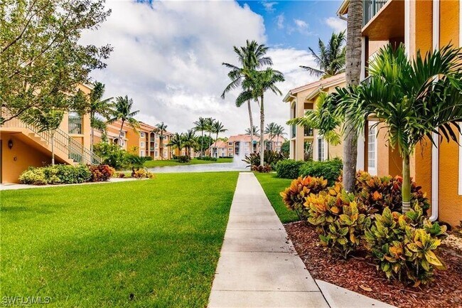 property at 1195 Wildwood Lakes Blvd