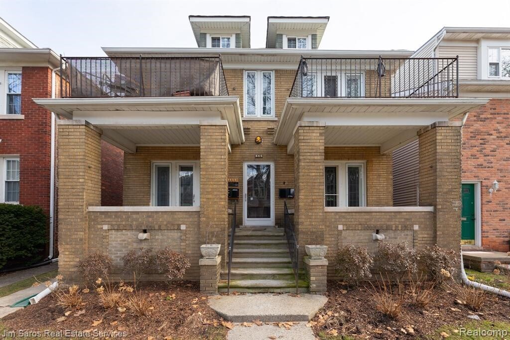 848 Beaconsfield Ave in Grosse Pointe Park, MI - Foto de edificio