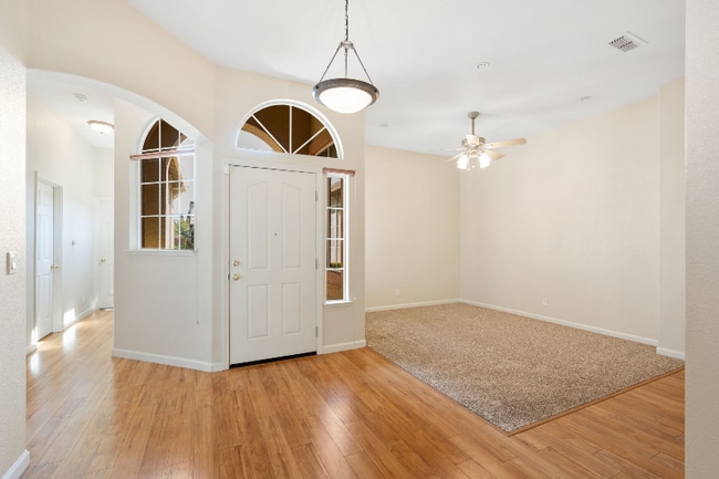 2347 Amber Falls Dr in Rocklin, CA - Building Photo - Building Photo