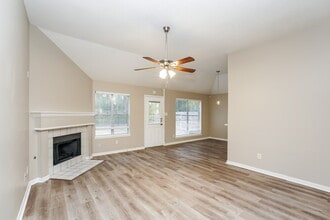 23115 Sandpiper Trail in Spring, TX - Building Photo - Building Photo