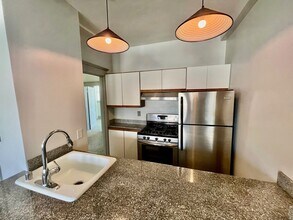 2415 Van Ness Ave in San Francisco, CA - Building Photo - Building Photo