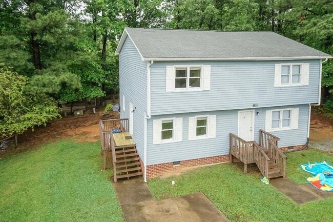 property at 1300 Cherrycrest Dr