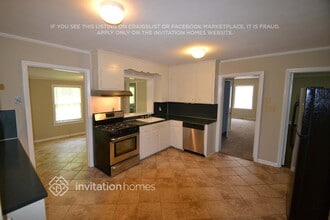 3116 Gardner Park Dr in Gastonia, NC - Building Photo - Building Photo