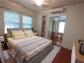 711 W Johanna St in Austin, TX - Building Photo - Building Photo