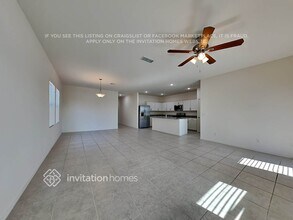 19363 W Hazelwood St in Litchfield Park, AZ - Building Photo - Building Photo