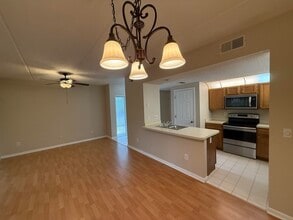 47 Navarra Ct in St. Augustine, FL - Building Photo - Building Photo