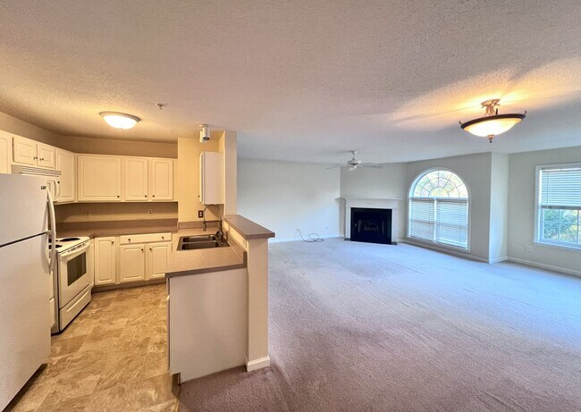 property at 324 Ivy Glen Ct
