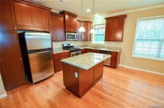 216 Canter Ct in Goshen, NY - Building Photo - Building Photo