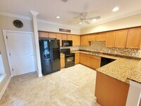 282 Valencia Cir in St. Petersburg, FL - Building Photo - Building Photo