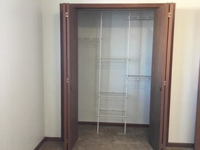 115 Sugar Creek Ln-Unit -1 in North Liberty, IA - Building Photo - Building Photo
