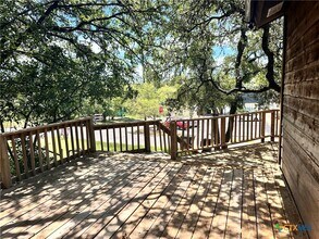 42 Clark St in San Marcos, TX - Building Photo - Building Photo