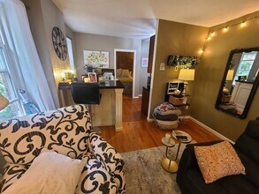 32 Fleet St in Boston, MA - Building Photo - Building Photo
