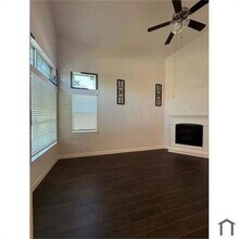 6033 Dandelion Dr in Aubrey, TX - Building Photo - Building Photo