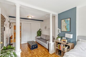 519.5 Manila Ave in Jersey City, NJ - Building Photo - Building Photo