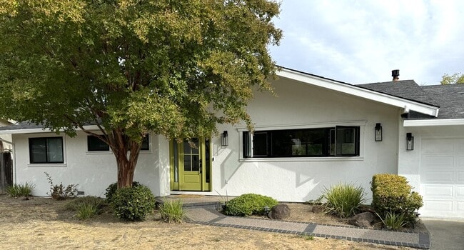 218 Steven Cir in Pleasant Hill, CA - Building Photo - Building Photo