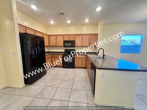 12183 E Metz Dr in Vail, AZ - Building Photo - Building Photo