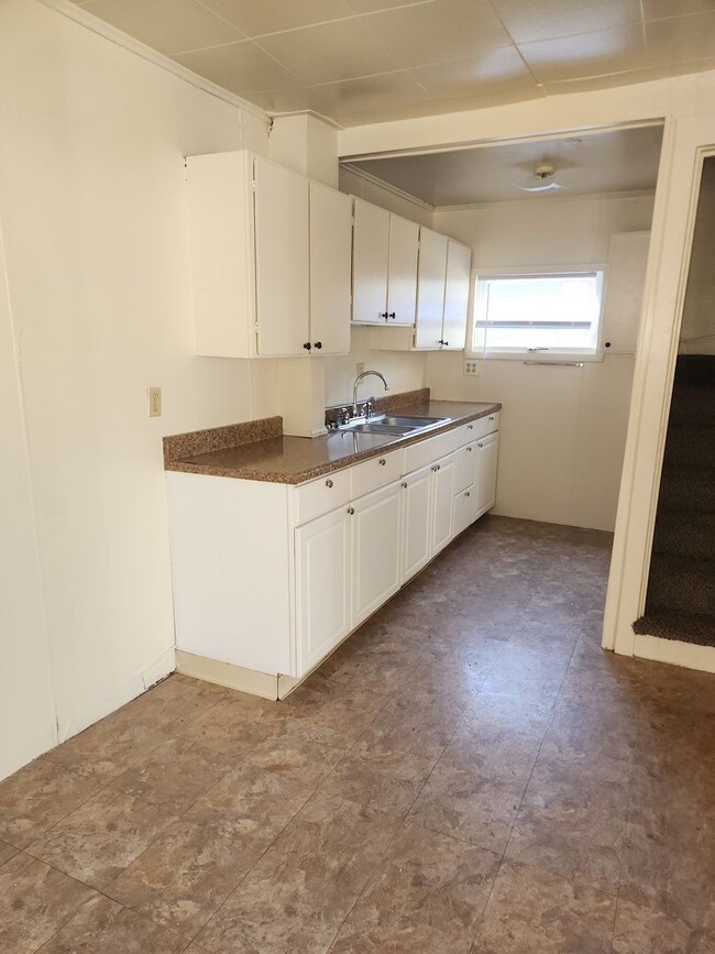 1839 Wheeler St in Fort Wayne, IN - Building Photo - Building Photo